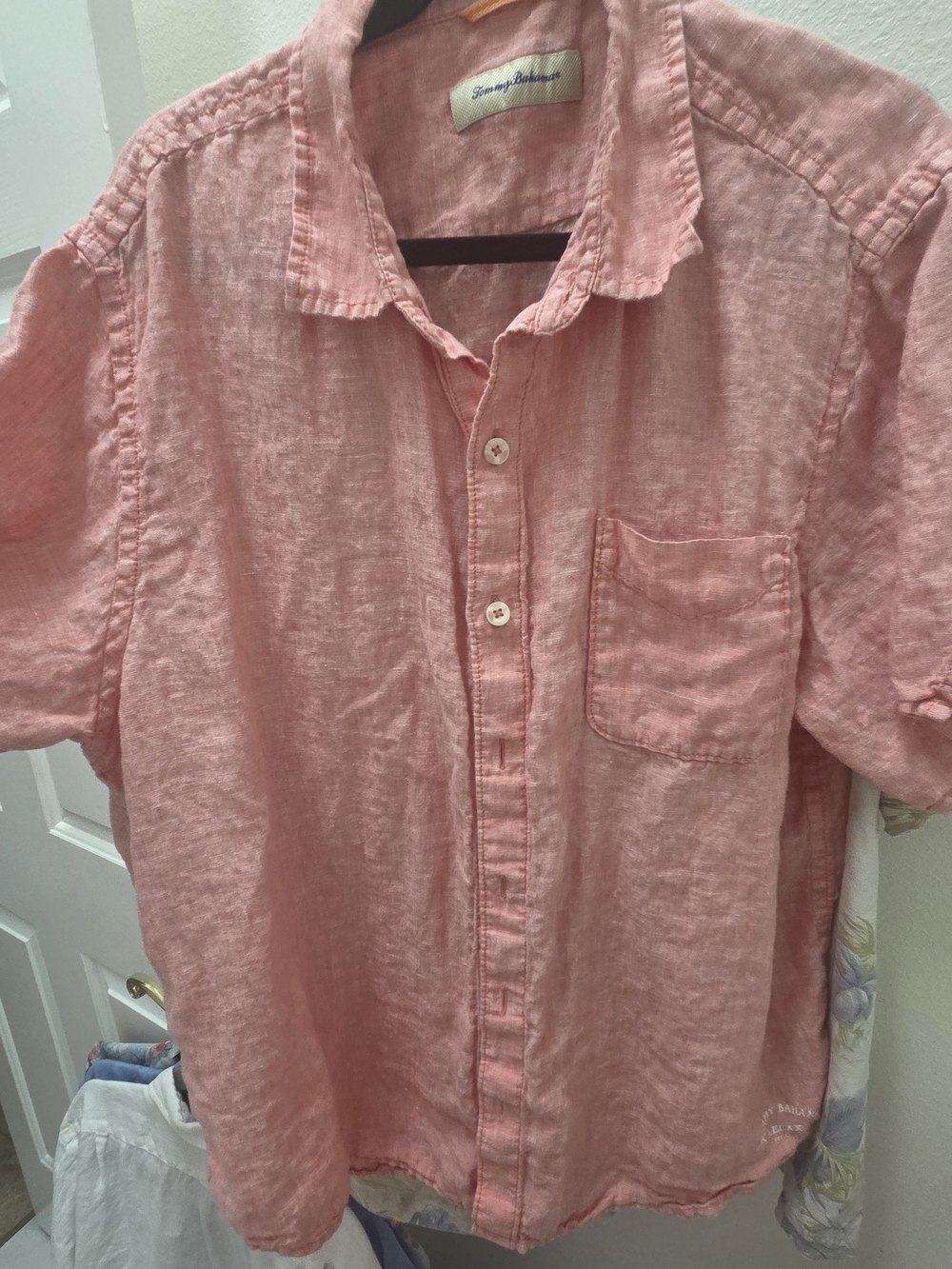 Tommy Bahama Men's Coral- Linen Short Sleeve Button-Down Shirt